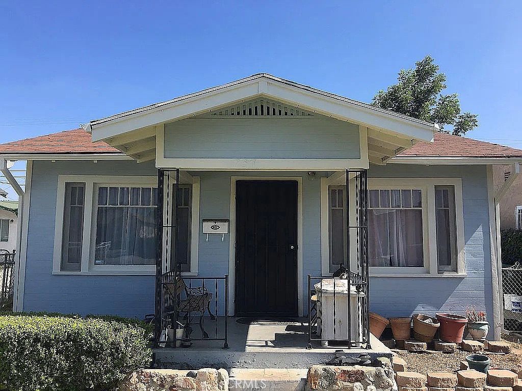 737 W 105th St, Los Angeles, CA 90044 | Zillow