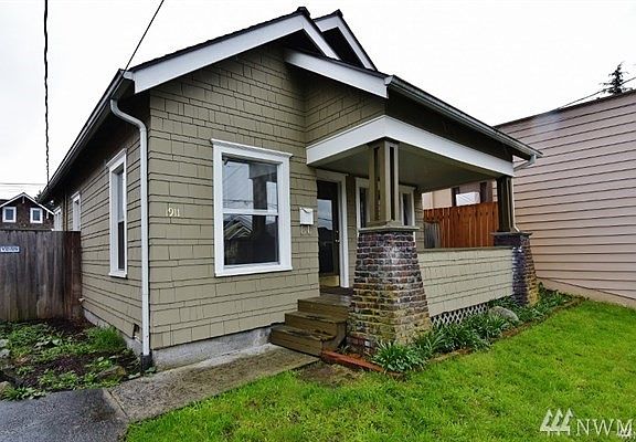 2nd image of 1911 5th St