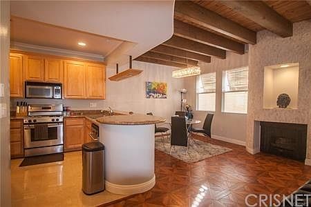 4th image of 4360 Ventura Canyon Ave APT 2