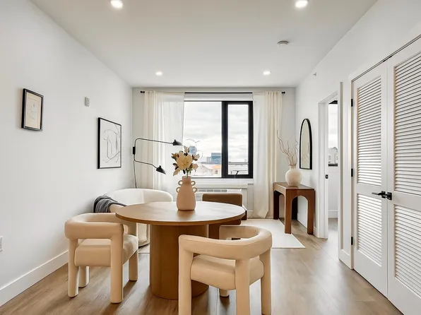 499 Communipaw Avenue image 1 of 10