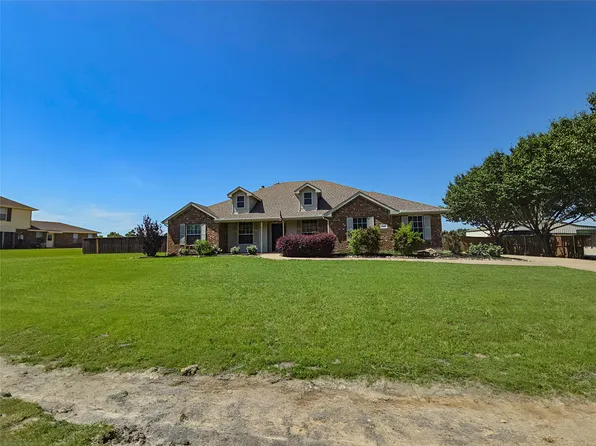 300 Northstar Dr, Royse City, TX 75189