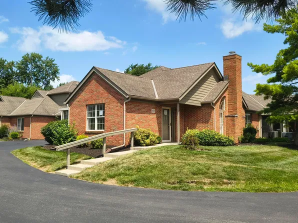 3577 Hunters Crossing Dr, Grove City, OH 43123