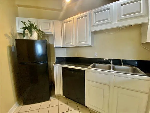 2 bed, 2.0 bath, 1020 sqft, $1,200 — Photo 3