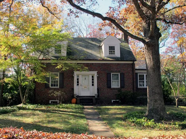 4327 Clagett Rd, Hyattsville, MD 20782