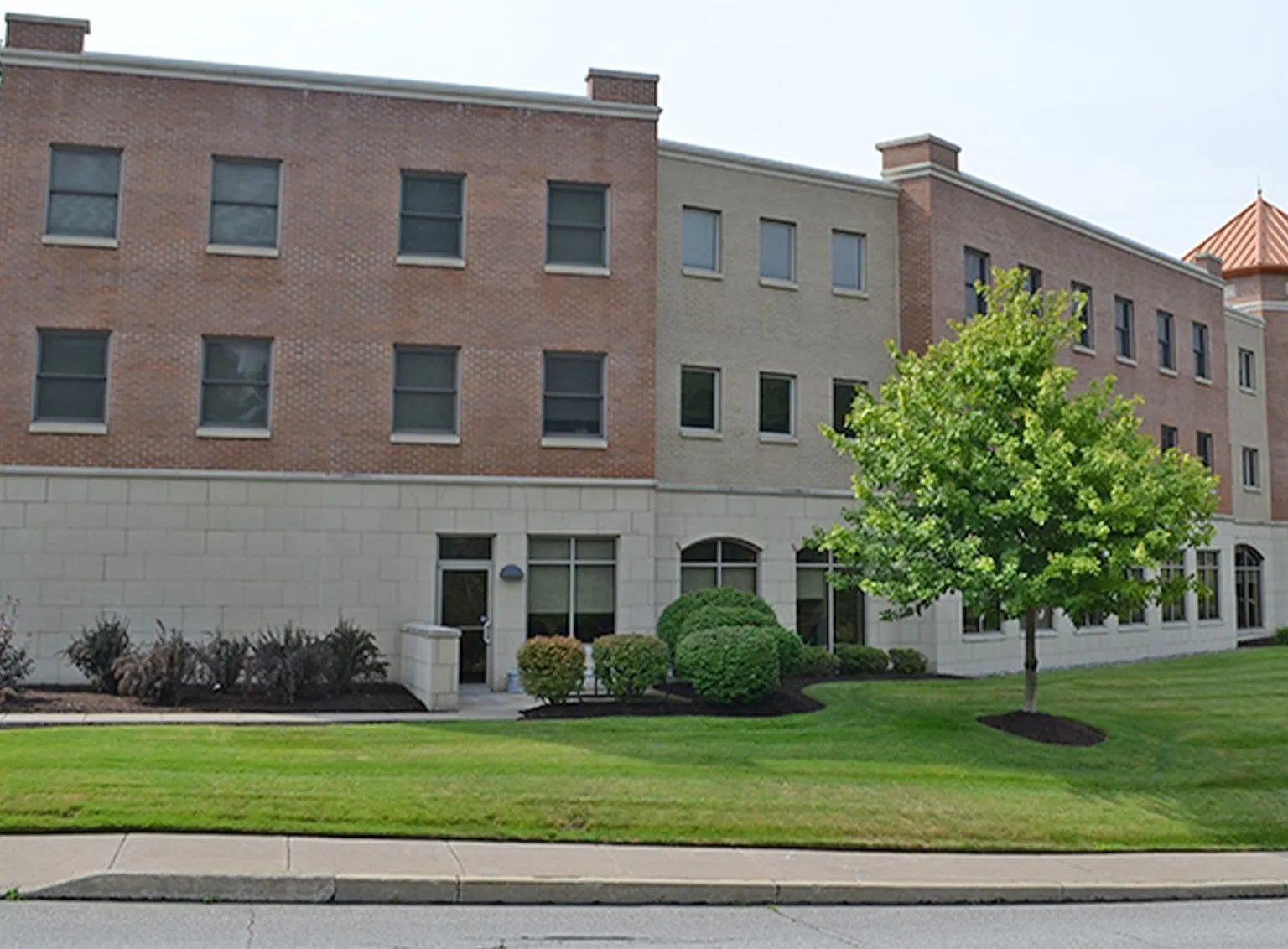 2 bed, 2.0 bath, 1126 sqft, $1,450 — Photo 3
