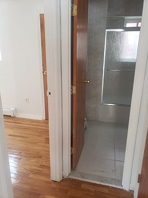 4th image of 3530 Bronxwood Ave #2F