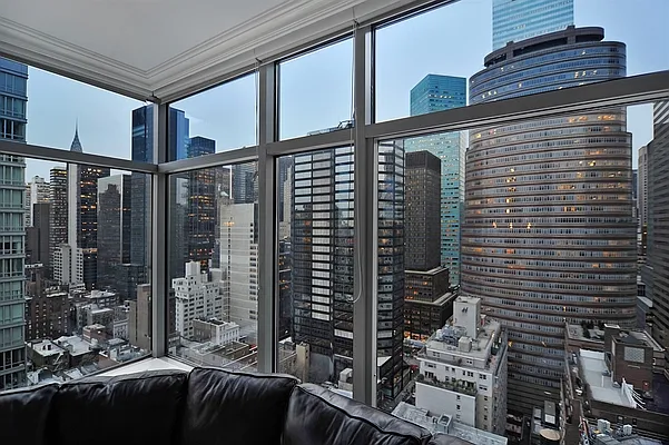 Rented by Corcoran | media 15
