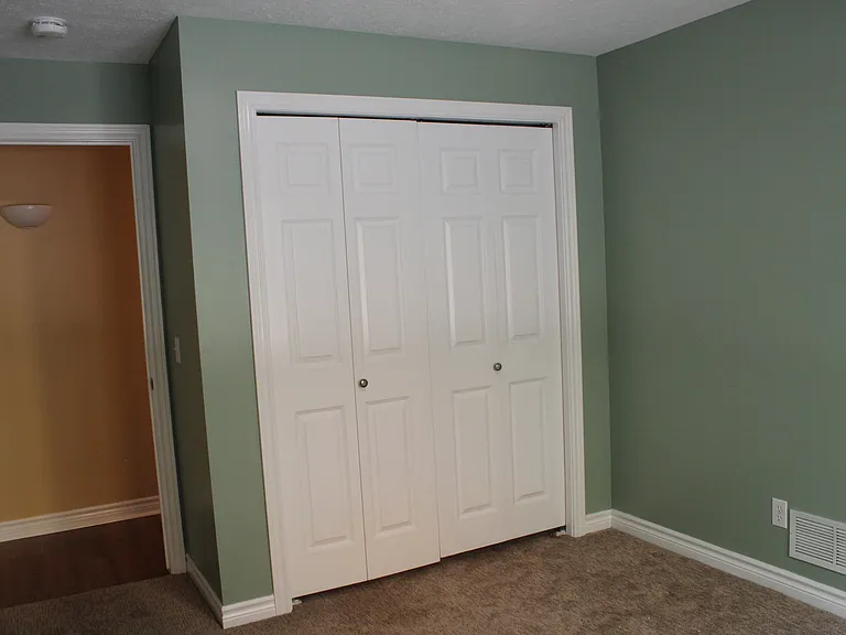 Lower Level Bedroom #1