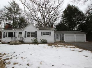 132 Walnut Hill Rd, Bethel, CT 06801