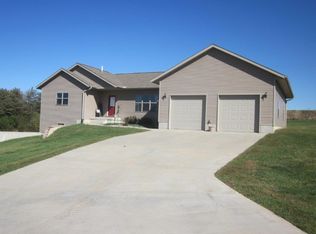 246 Golf Ridge Way, Elkader, IA 52043