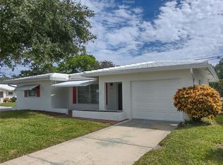 9961 34th Way N #4, Pinellas Park, FL 33782