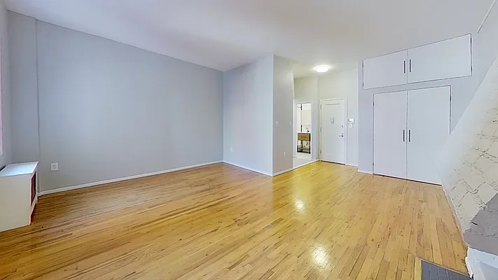 Rented by Compass | media 17