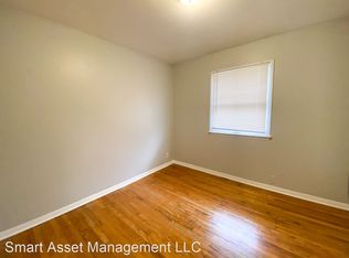 5832 N 93rd St, Milwaukee, WI 53225