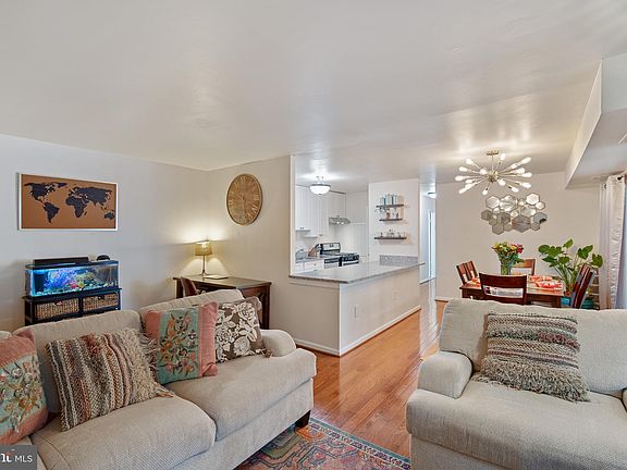 4th image of 12202 Braxfield Ct APT 10