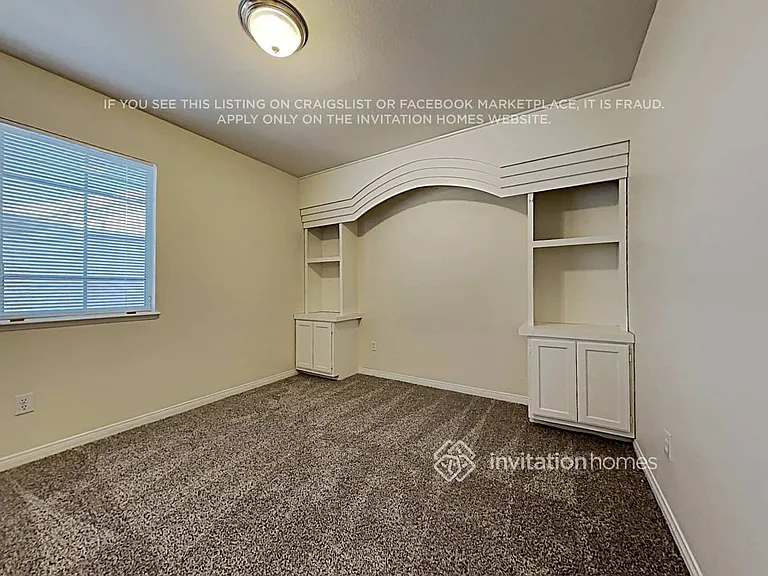 7720 Fall Cliff Rd — Photo 12