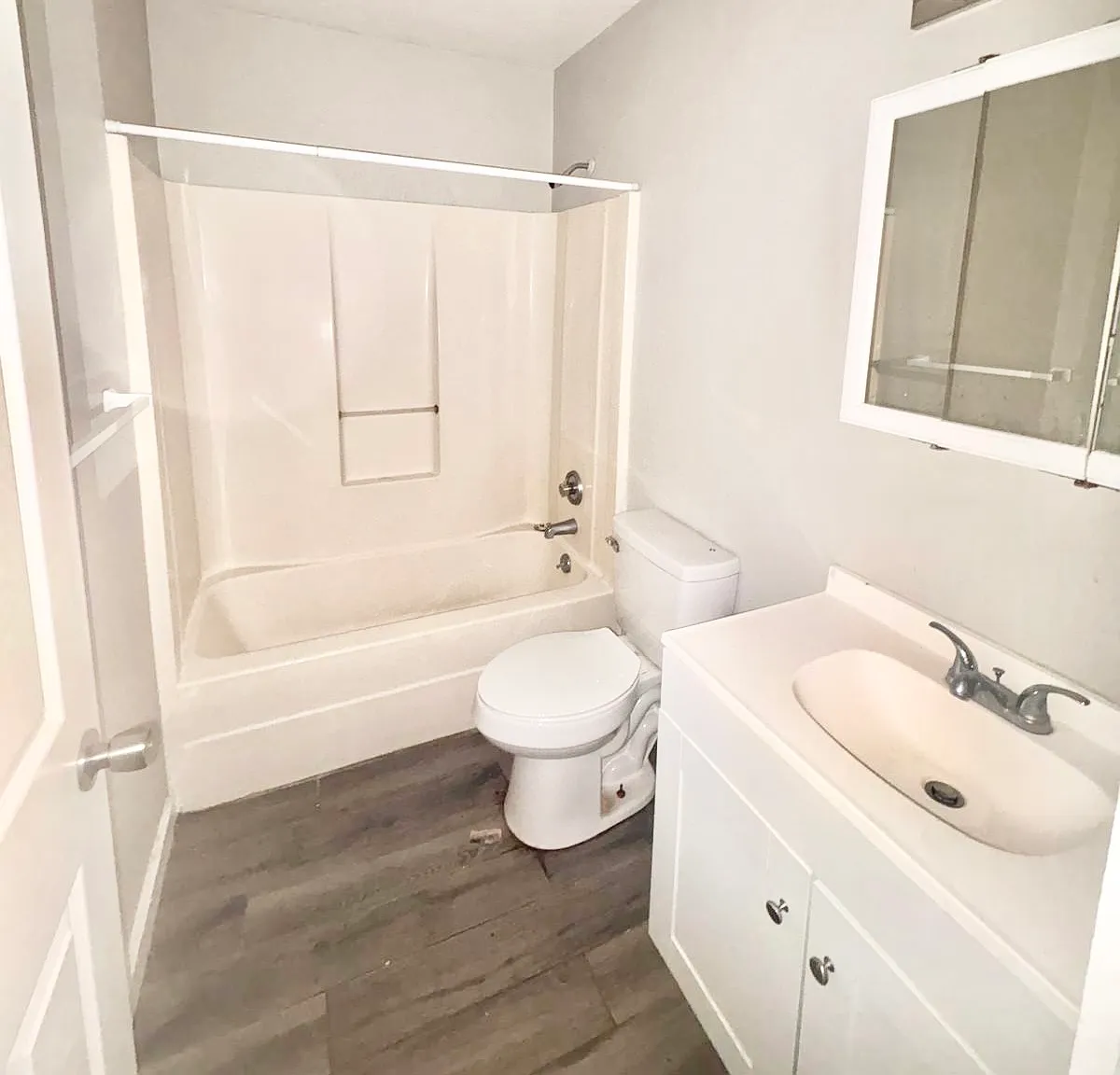 1 bed, 650 sqft, $1,425 — Photo 4