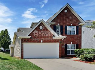 3813 Parkway Vista Dr, Greensboro, NC 27409