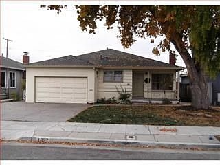 1st image of 1037 Essex Ave