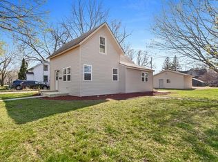 121 N Pearl St, River Falls, WI 54022