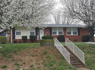 3200 Morley Rd, Greensboro, NC 27405