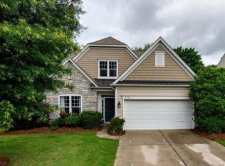 6933 Saranac Ln, Matthews, NC 28105