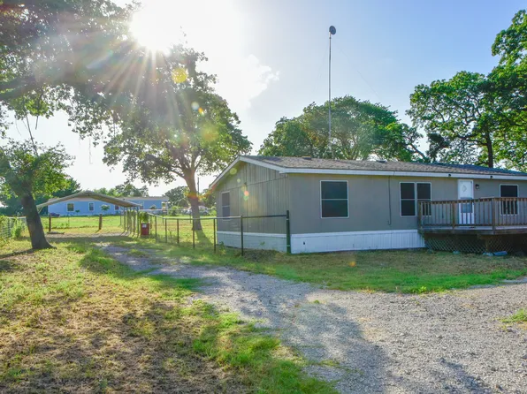 289 Belle Pl, Springtown, TX 76082