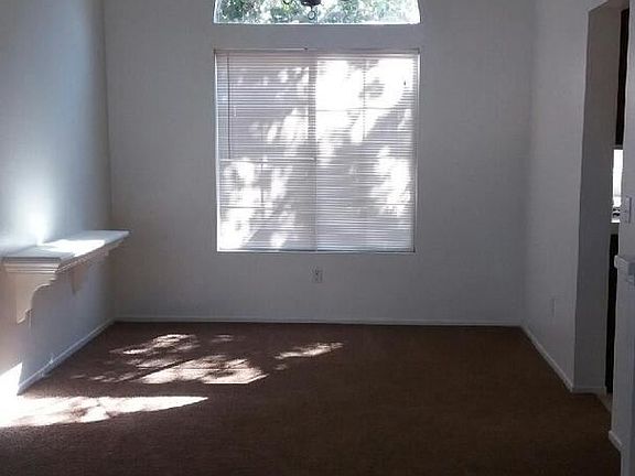 4th image of 16030 La Fortuna Ln