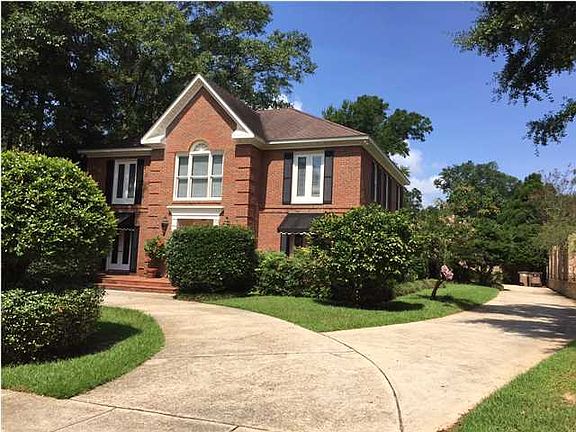 2nd image of 2108 Marchfield Dr E
