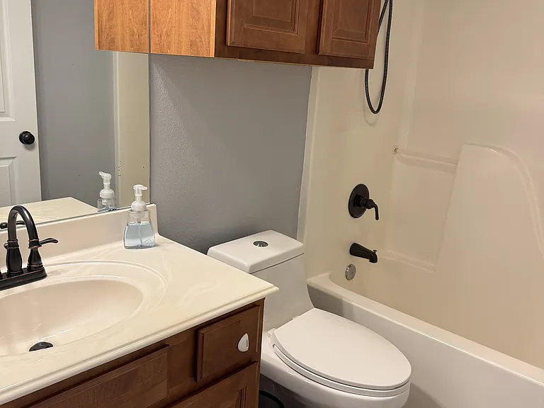 105 Willow Brook Dr — Photo 11