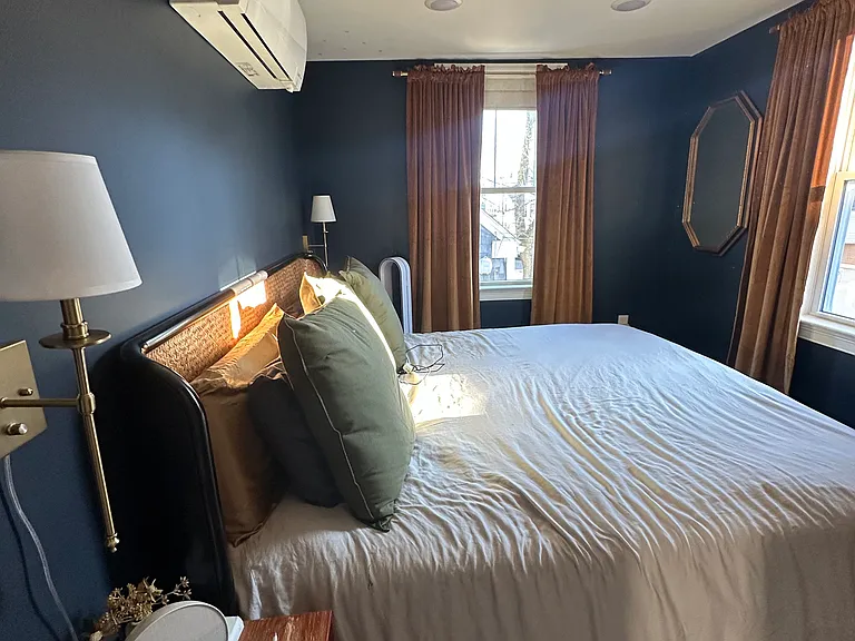 210 Everett St #2 — Photo 10