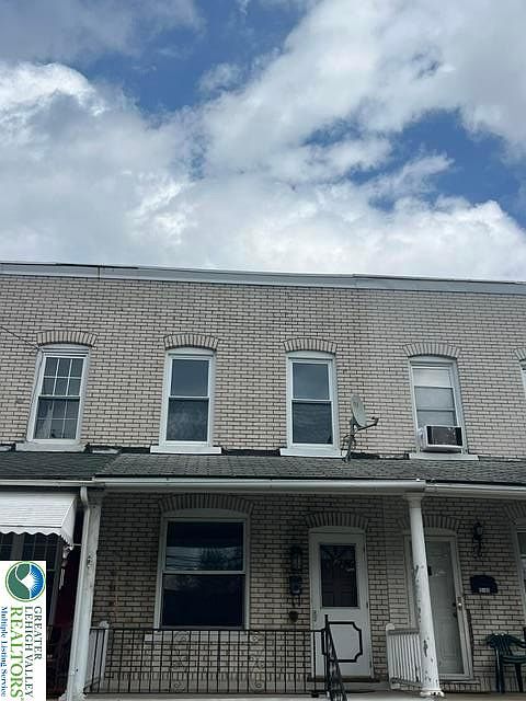 1st image of 1509 S Albert St