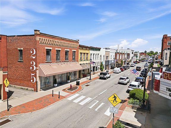 3rd image of 235 S Broad St