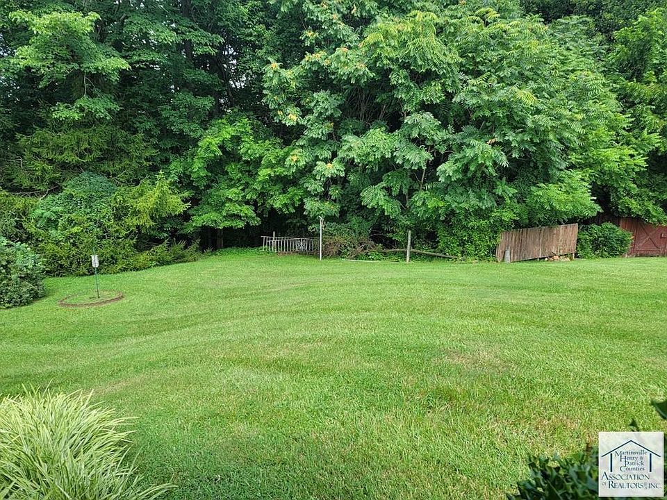 2nd image of 176 Ridge Rd