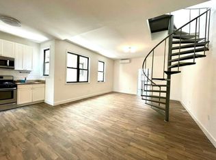 28-19 36th St #F2, Astoria, NY 11103