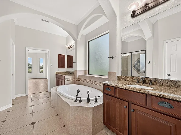 3719 Finch Springs Ln — Photo 43