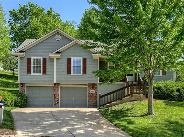 1003 Ambush Ct, Grain Valley, MO 64029