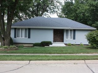 1525 W 3rd St, Pella, IA 50219