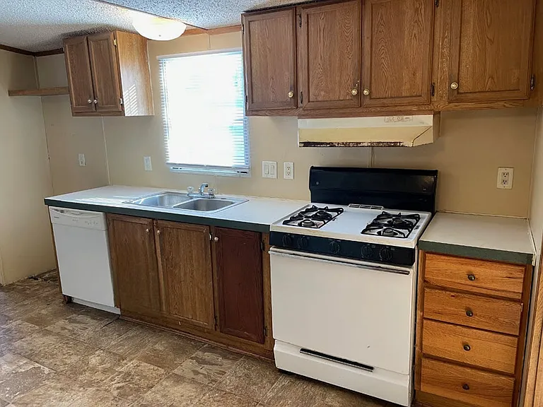Parklane Estates - Rent to Own — Photo 20