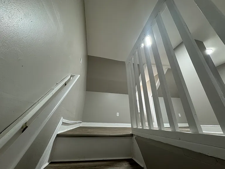 149 E Federal St — Photo 13