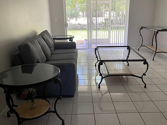 4th image of 8405 NW 61st Street #D-109