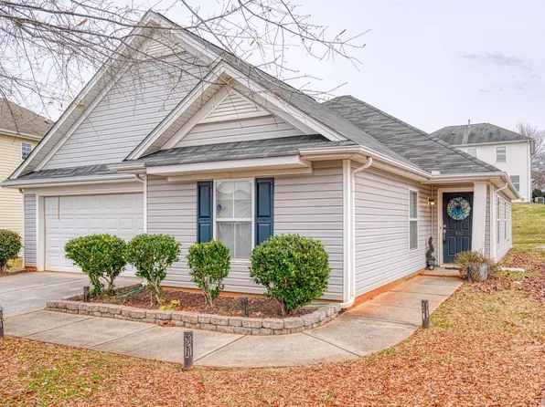 610 Branch View Dr, Boiling Springs, SC 29316