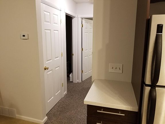 3rd image of 22-24 Hickory Cir #24