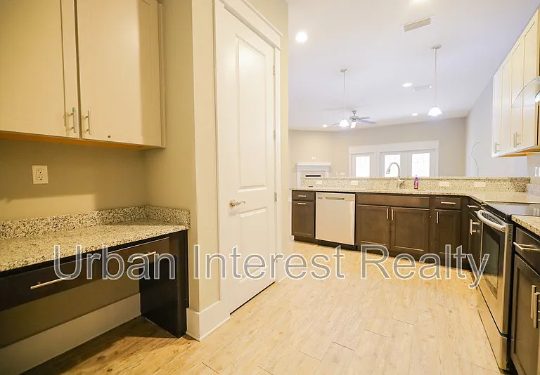 4236 Jade Loop — Photo 7
