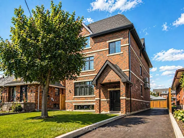 112 Algoma St, Toronto, ON M8Y 1C6