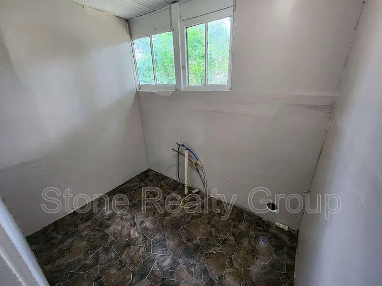 2118 2nd Ave — Photo 8