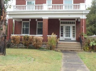 423 W Lexington Ave, Danville, KY 40422