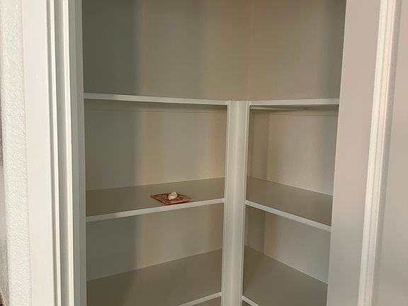 3rd image of 1649 Pagoda Ln