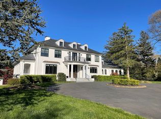 3 Linden Ln, Rumson, NJ 07760
