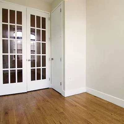 Rented by Nooklyn NYC LLC | media 45