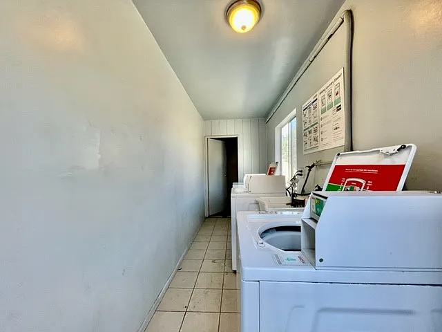 12437 Harris Ave #A8 — Photo 19
